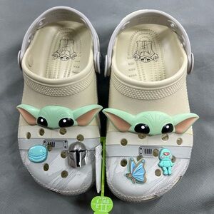 Brand New Crocs Kids' STAR WARS Grogu™ Classic Clog Baby Yoda